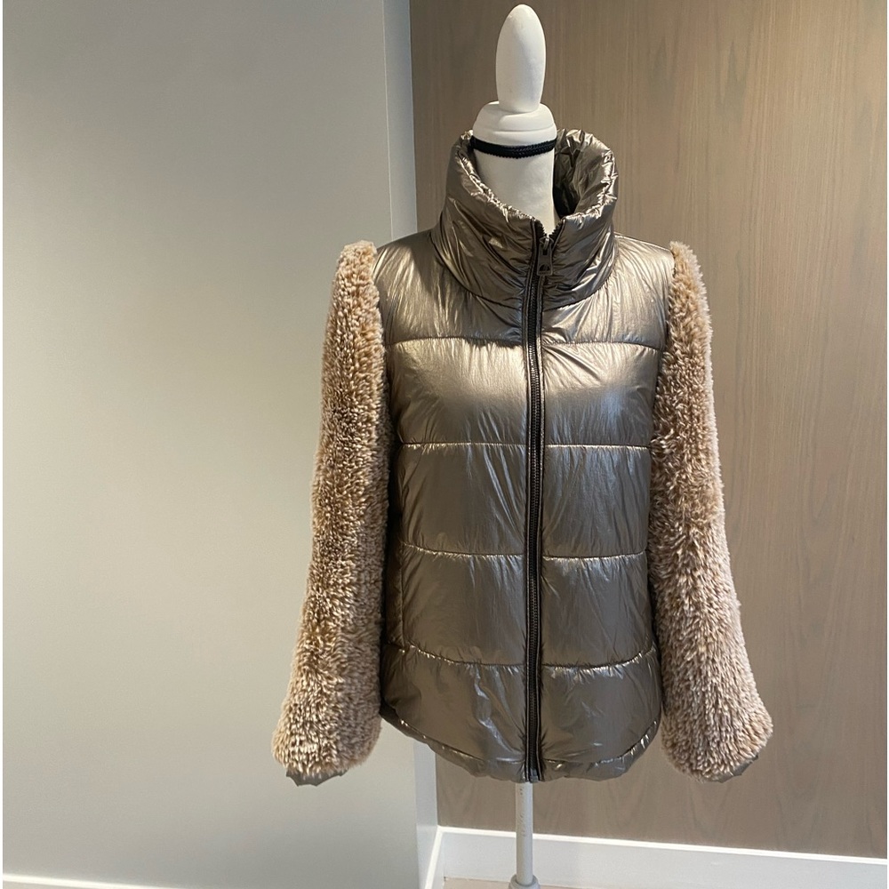 Guess Tan/Brown fur bomber jacket